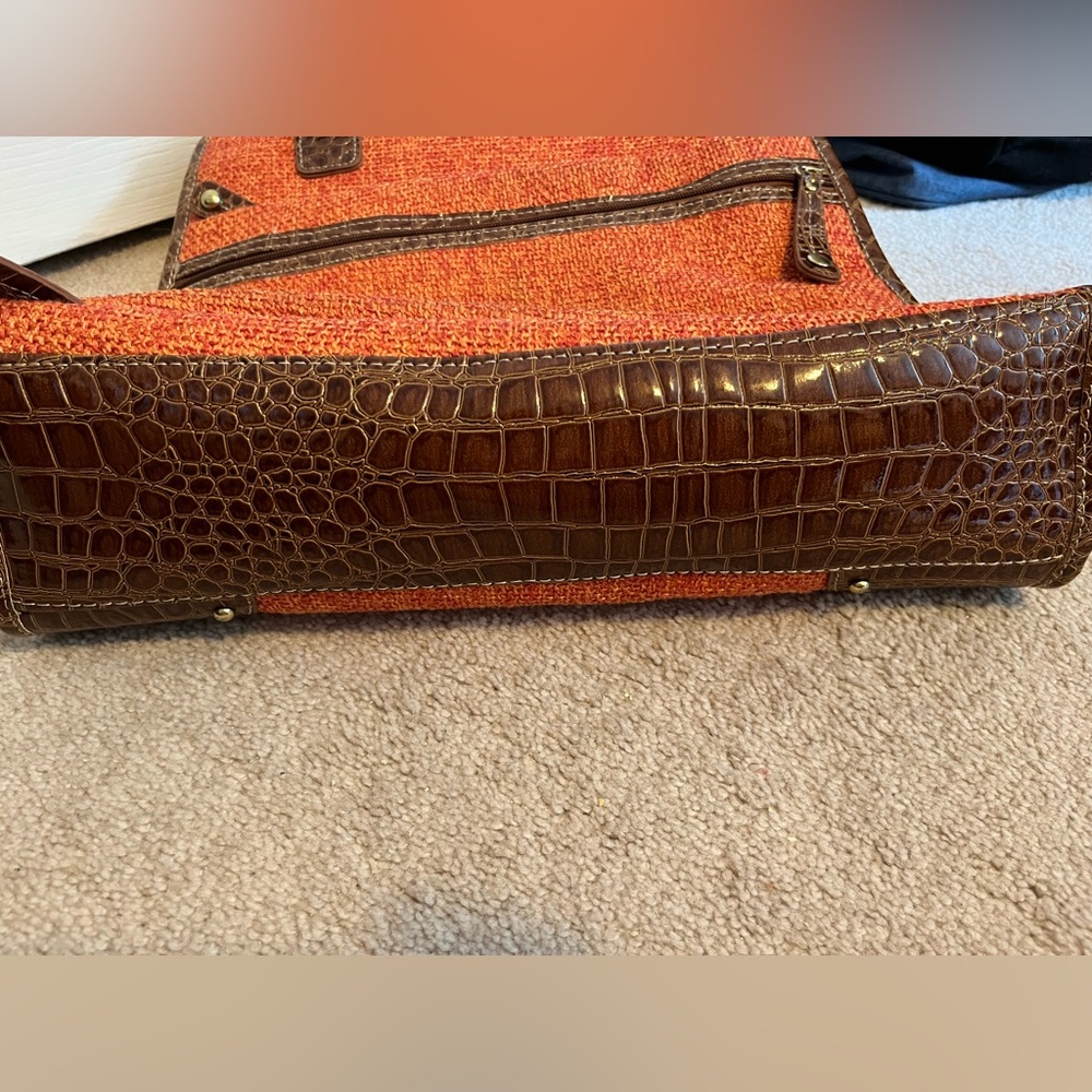 Samantha Brown Croco-Embossed Dowel Bag/Carry On - Orange W/ Brown Trim Pockets - Picture 6 of 14